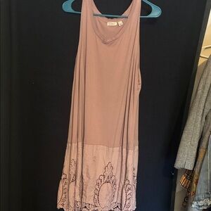 LOGO Mauve Sleeveless Dress with Lace Hem